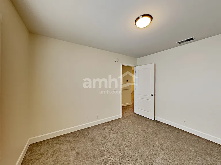 2533 Kilkenny Ct — Photo 16