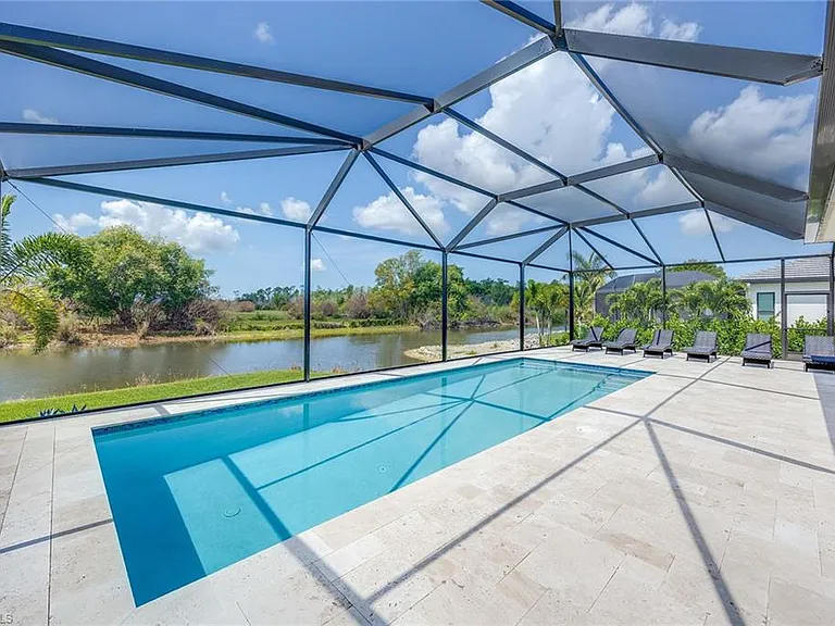 18457 Royal Hammock Blvd — Photo 25