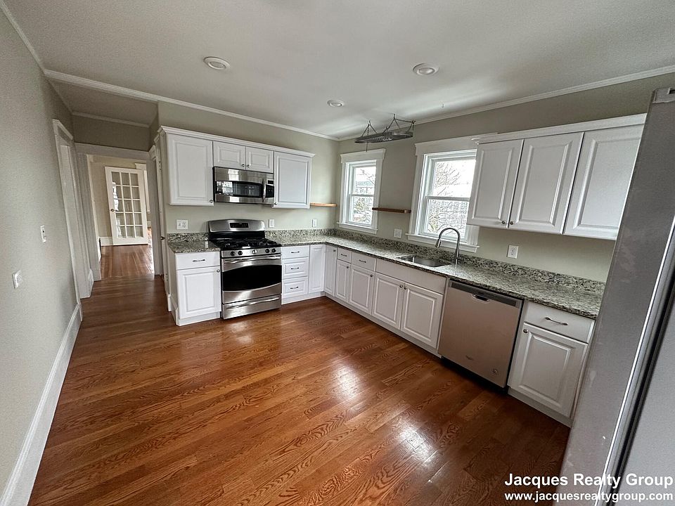 1st image of 110 North St Floor 2