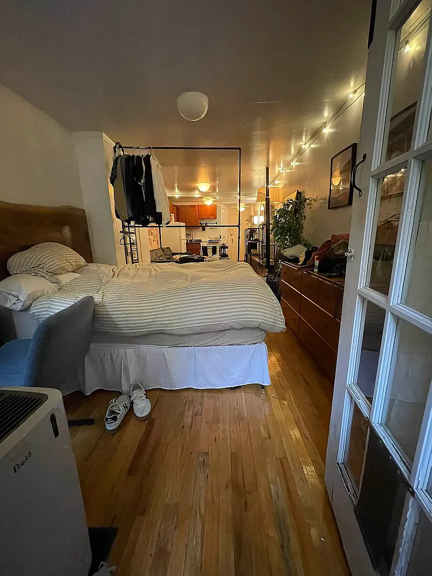 232 East 2nd Street — Photo 2