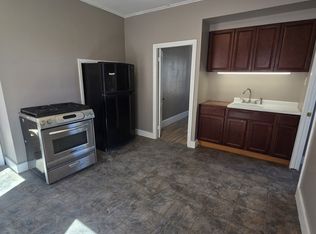 330 Purchase St #2, New Bedford, MA 02740