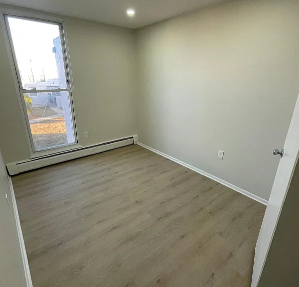 1935 Columbia Ave #1A — Photo 10