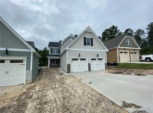 18 Spruce Hollow Cir, Spring Lake, NC 28390