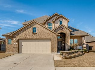 721 Meadows Dr, Northlake, TX 76226