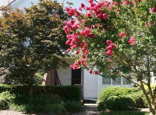 313 Center Pointe Dr, Cary, NC 27513