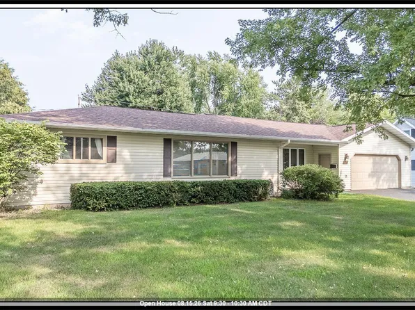1808 Nassau St, New London, WI 54961