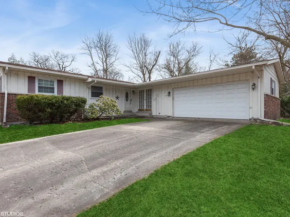 126 Diana Rd, Portage, IN 46368