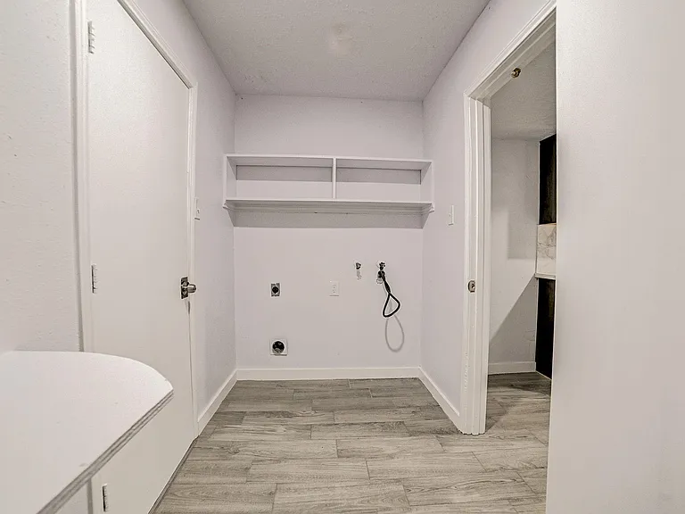 3918 Cypressdale Dr — Photo 23