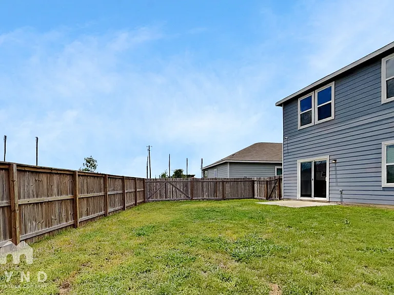 5924 Pearl Mdw — Photo 21