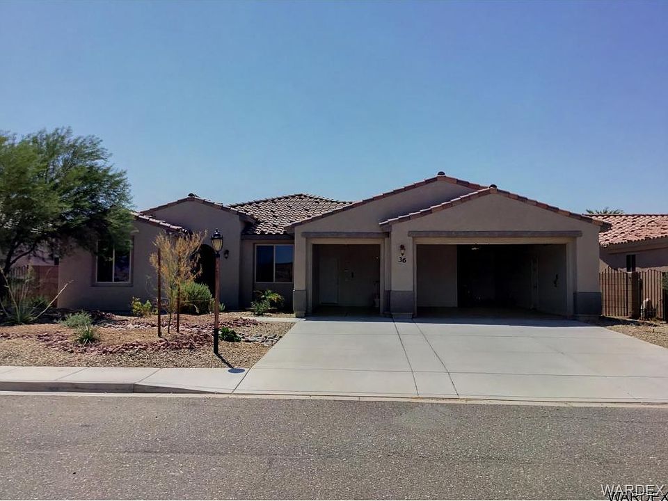 1st image of 36 Cypress Point Dr N