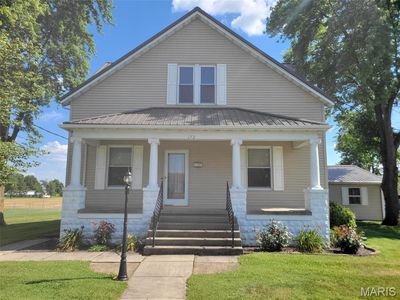 172 W Saint Louis St, Hoyleton, IL, 62803