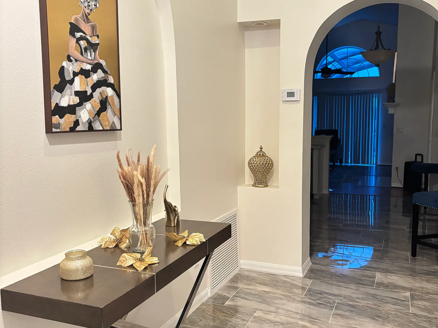 3 bed, 1851 sqft, $4,500 — Photo 2