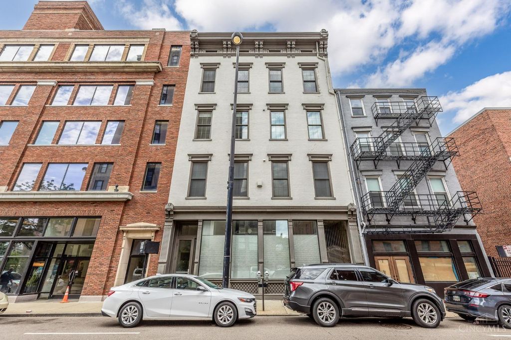 Real estate listing image
