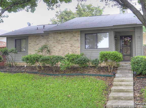 2nd image of 4366 Hilton Head St
