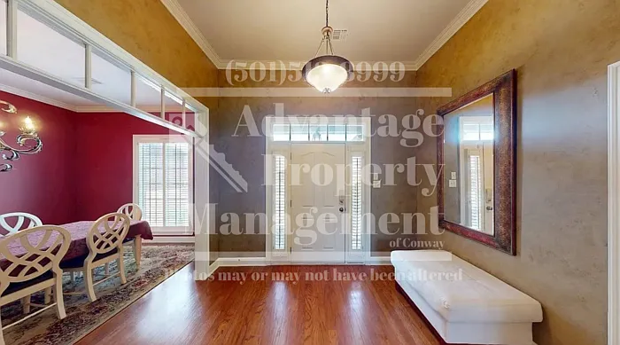 4 bed, 2.5 bath, 2450 sqft, $2,550 — Photo 3