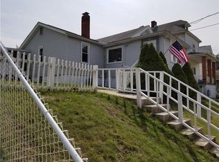 521 Grant Ave, Heidelberg, PA 15106