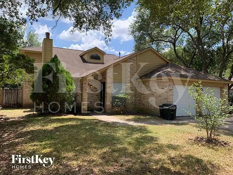 2322 Piddler Dr — Photo 1