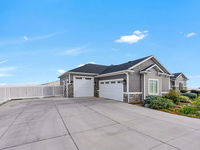 2872 E Sorrel Dr — Photo 66