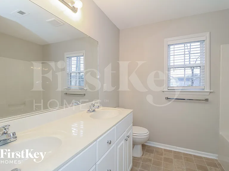 4141 Meredith Woods Ln — Photo 14