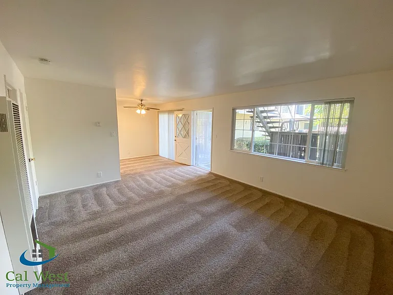 315 Bellerose Dr #1-4 — Photo 12