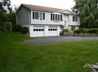64 Mudcut Rd, Lafayette, NJ 07848