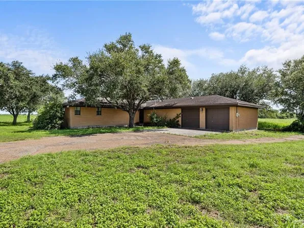 15598 Brandt Service Rd, Raymondville, TX 78580