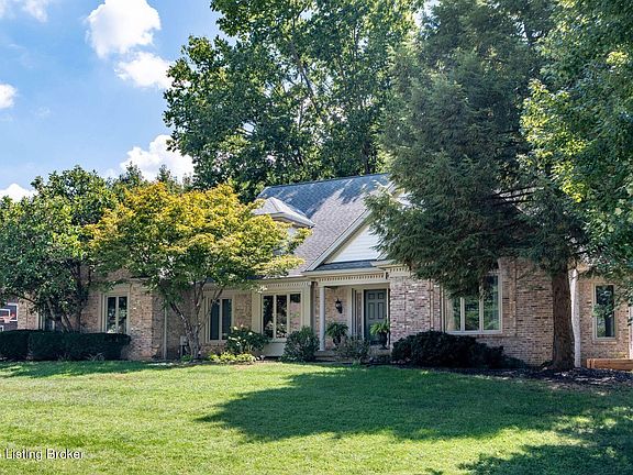 2nd image of 7608 Wolfspring Ct