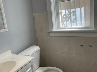 4440 W Monroe St #2W, Chicago, IL 60624