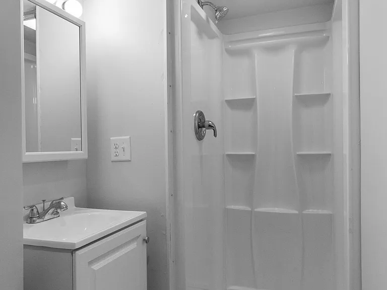 117 S 38th St #4 — Photo 5