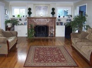 701 Kenton Dr, Saginaw, MI