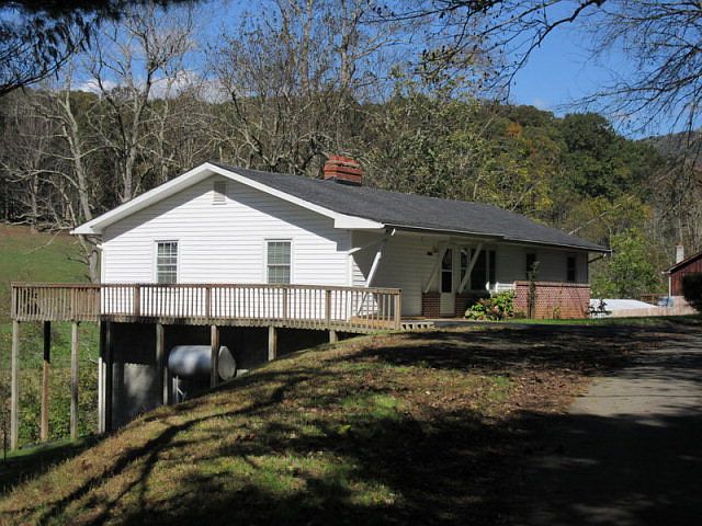 1st image of 149 Dogwood Dr