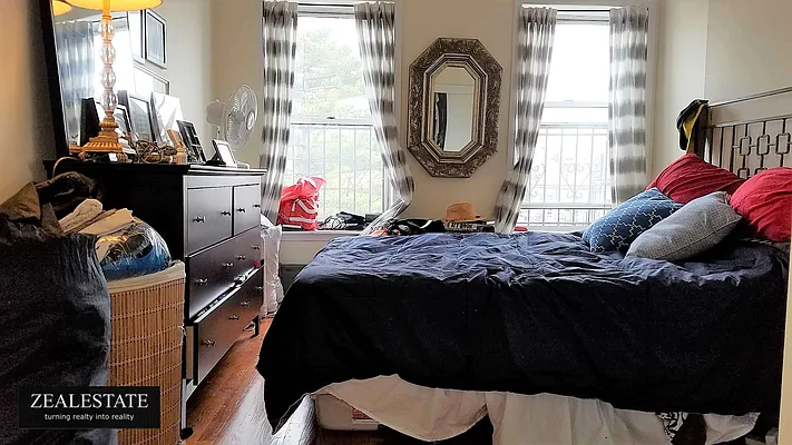 Rented by ZealEstate Group Inc | media 22