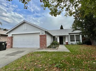 5546 Rightwood Way, Sacramento, CA 95823