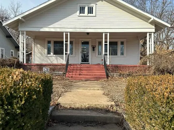 512 N 5th St, Ponca City, OK 74601