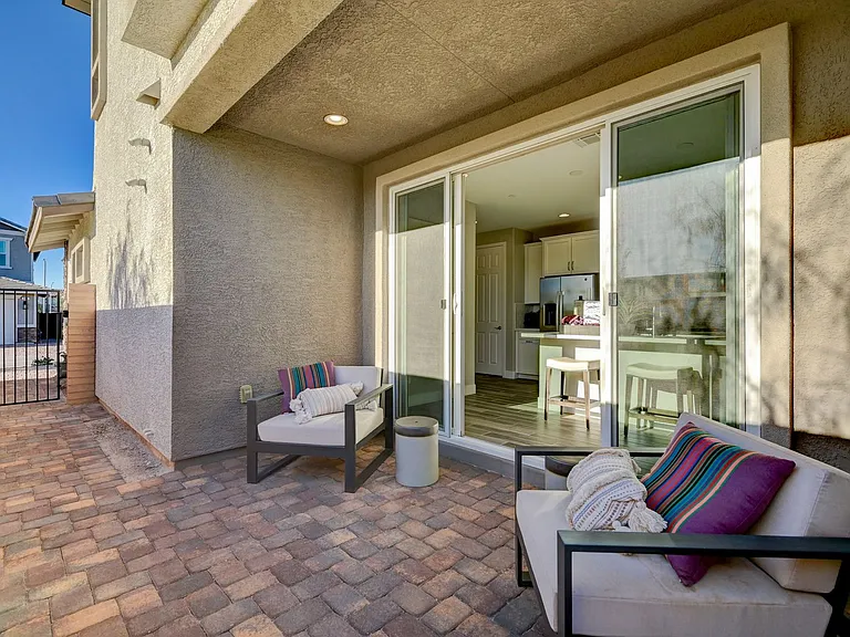 918 Cottonwood Hill Pl — Photo 29
