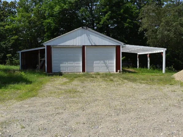 64 Harlow Hill Road Road, Mexico, ME 04257