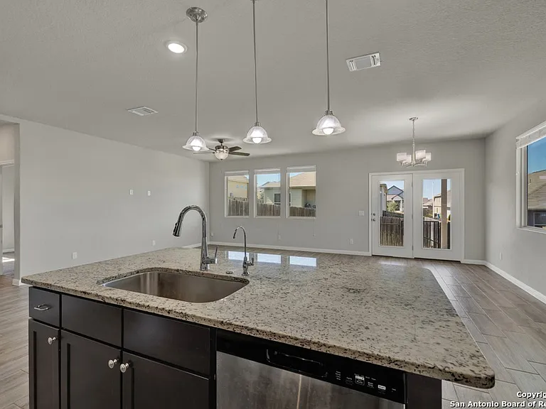 3625 Black Cloud Dr — Photo 23