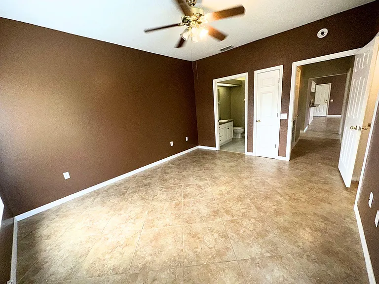1003 Eagle Pond Dr #1003 — Photo 10