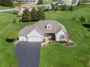 19 E Suttons Rdg, Battle Creek, MI 49014