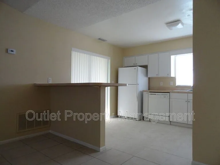 7526 University Garden Dr — Photo 4