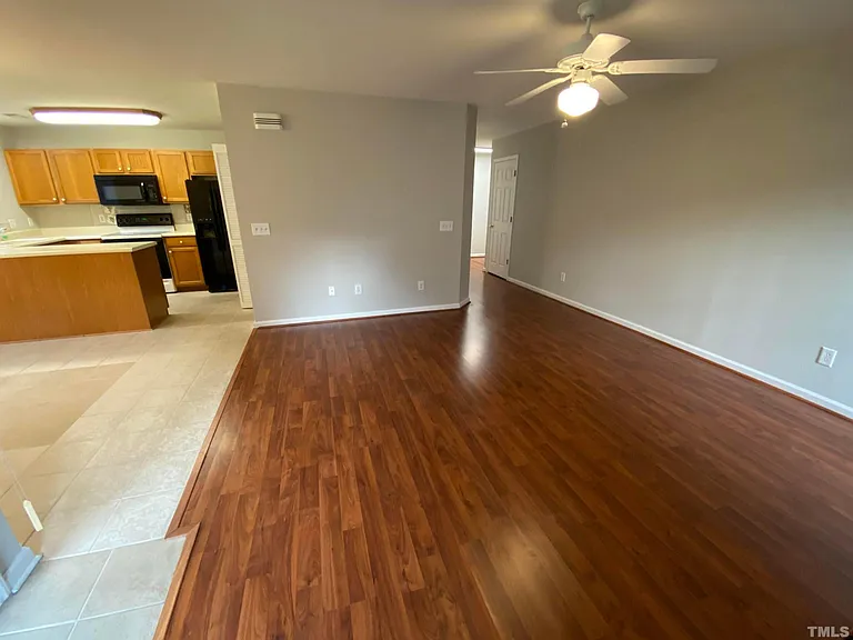 2413 Wellington Ridge Loop #2413 — Photo 8