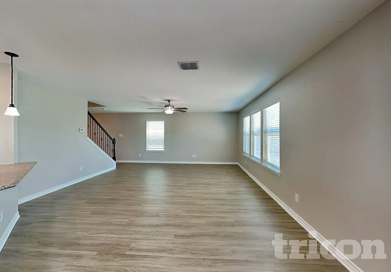 1519 Overlook Bank San Antonio TX — Photo 3
