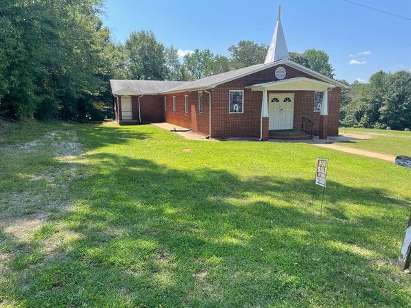 1205 Masonic Dr