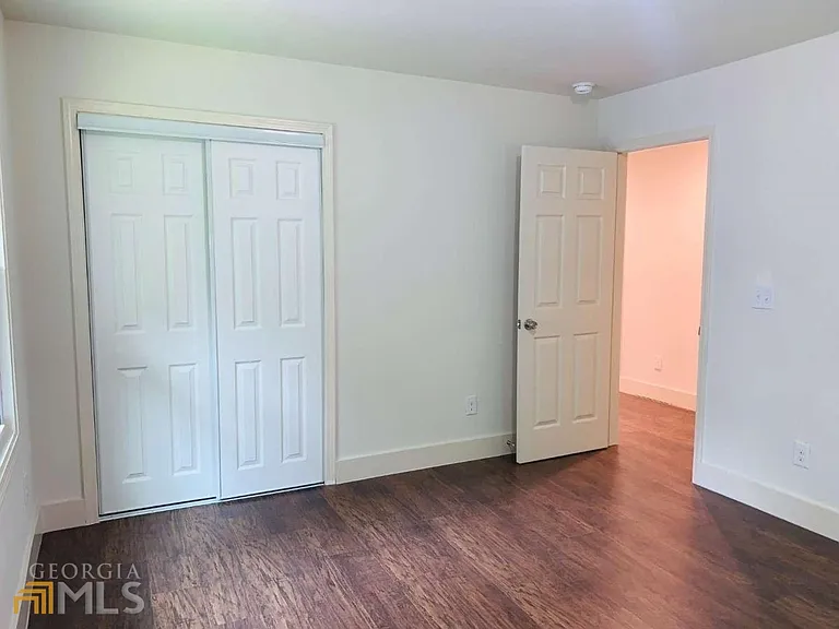 364 Brooks Ave SW — Photo 20