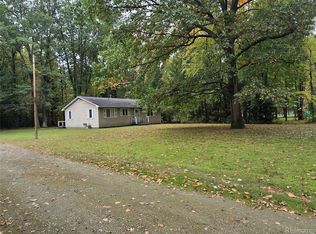 44611 Harris Rd, Belleville, MI 48111