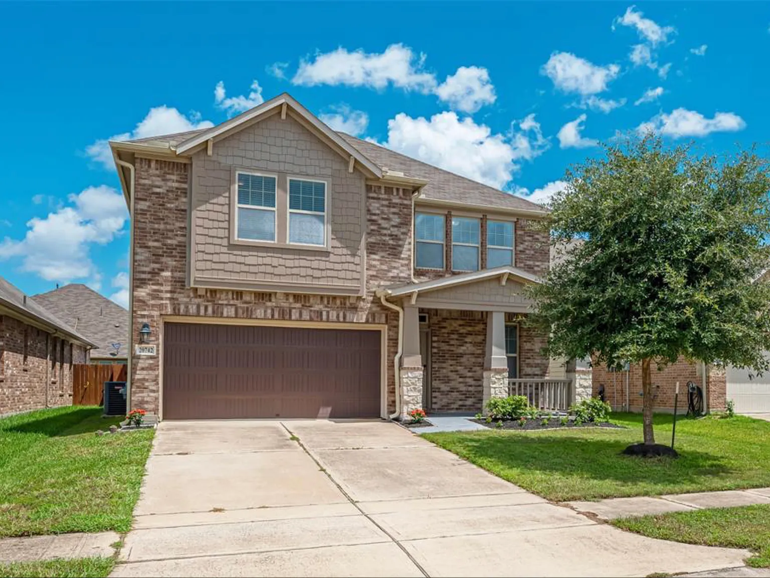 20742 Winghaven Dr — Photo 1