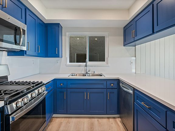 3rd image of 845 2nd St