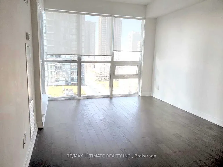 510 Curran Pl #1906 — Photo 4