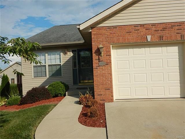 1st image of 10907 Upland Terrace Dr