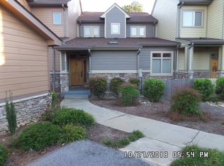 530 Sunset Point Dr, West Union, SC 29696